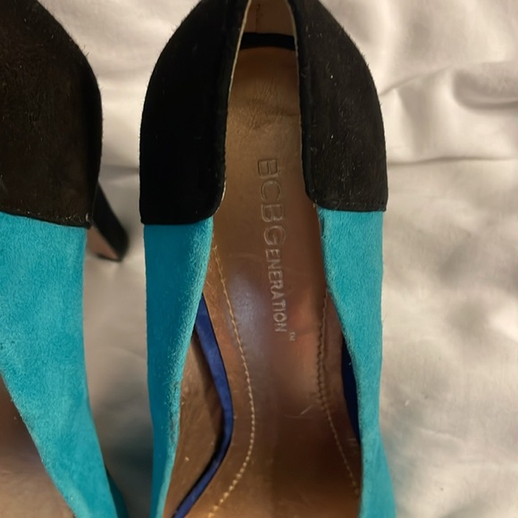 BCBGeneration Blue/Teal/Black colorblock platform heels size 10B/40 - Picture 8 of 11